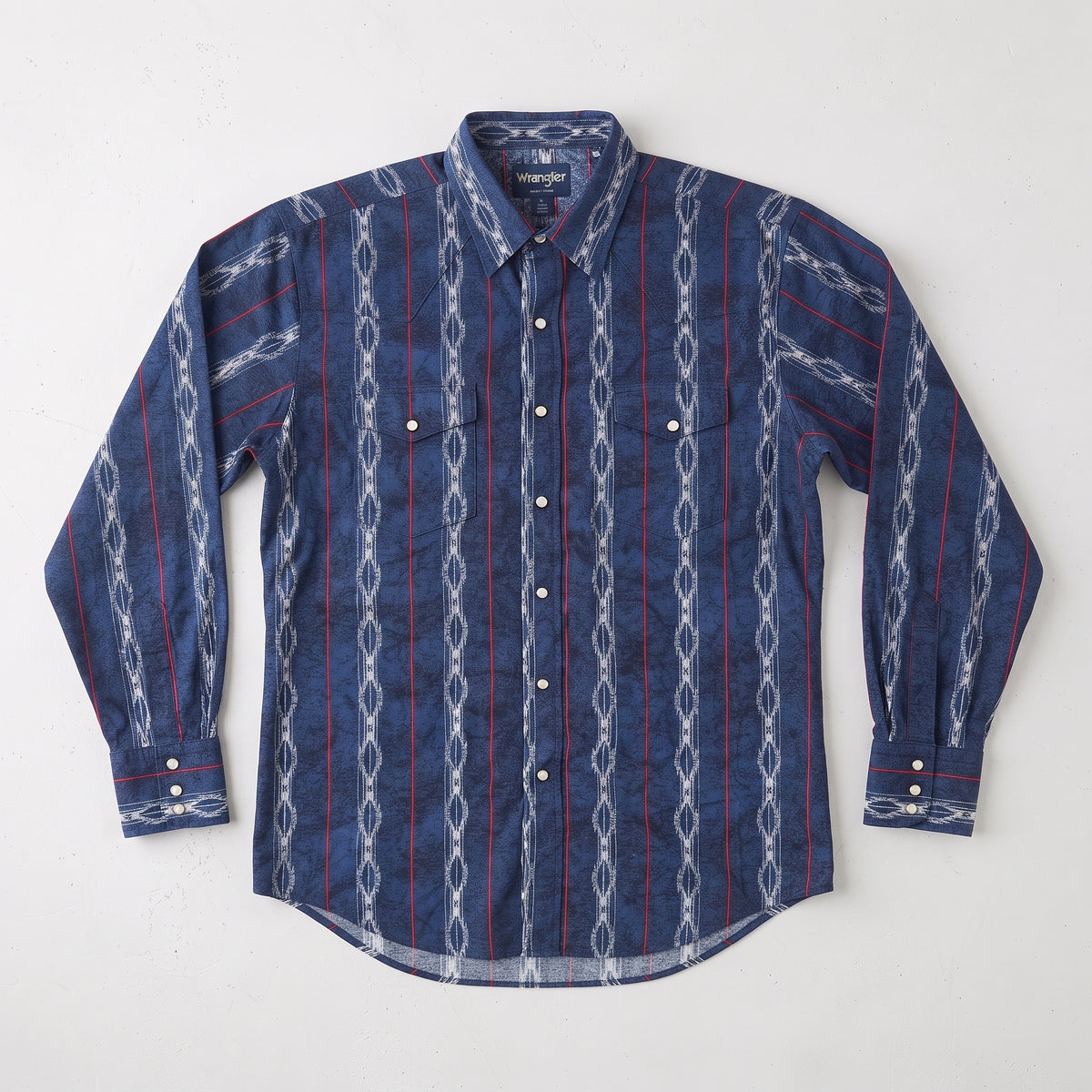 Wrangler Men's Retro Ikat Stripe Long Sleeve Western Snap Shirt