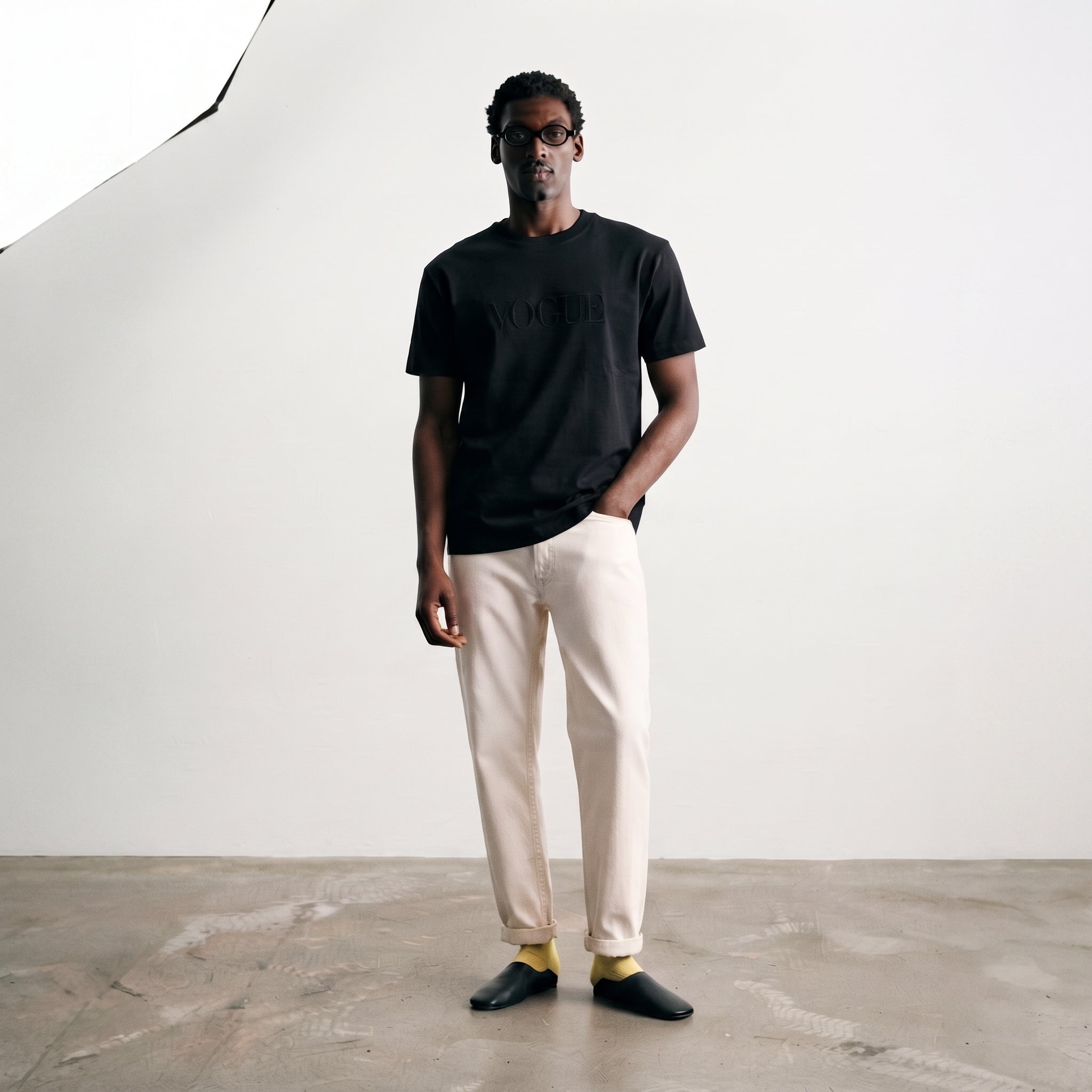 Vogue | Embroidered Logo Classic T-Shirt