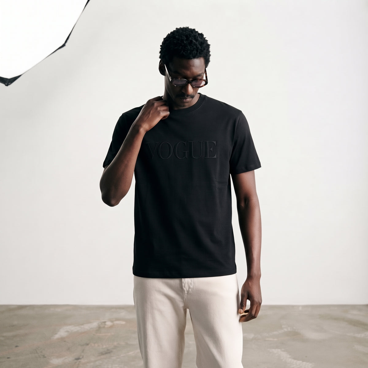 Vogue | Embroidered Logo Classic T-Shirt