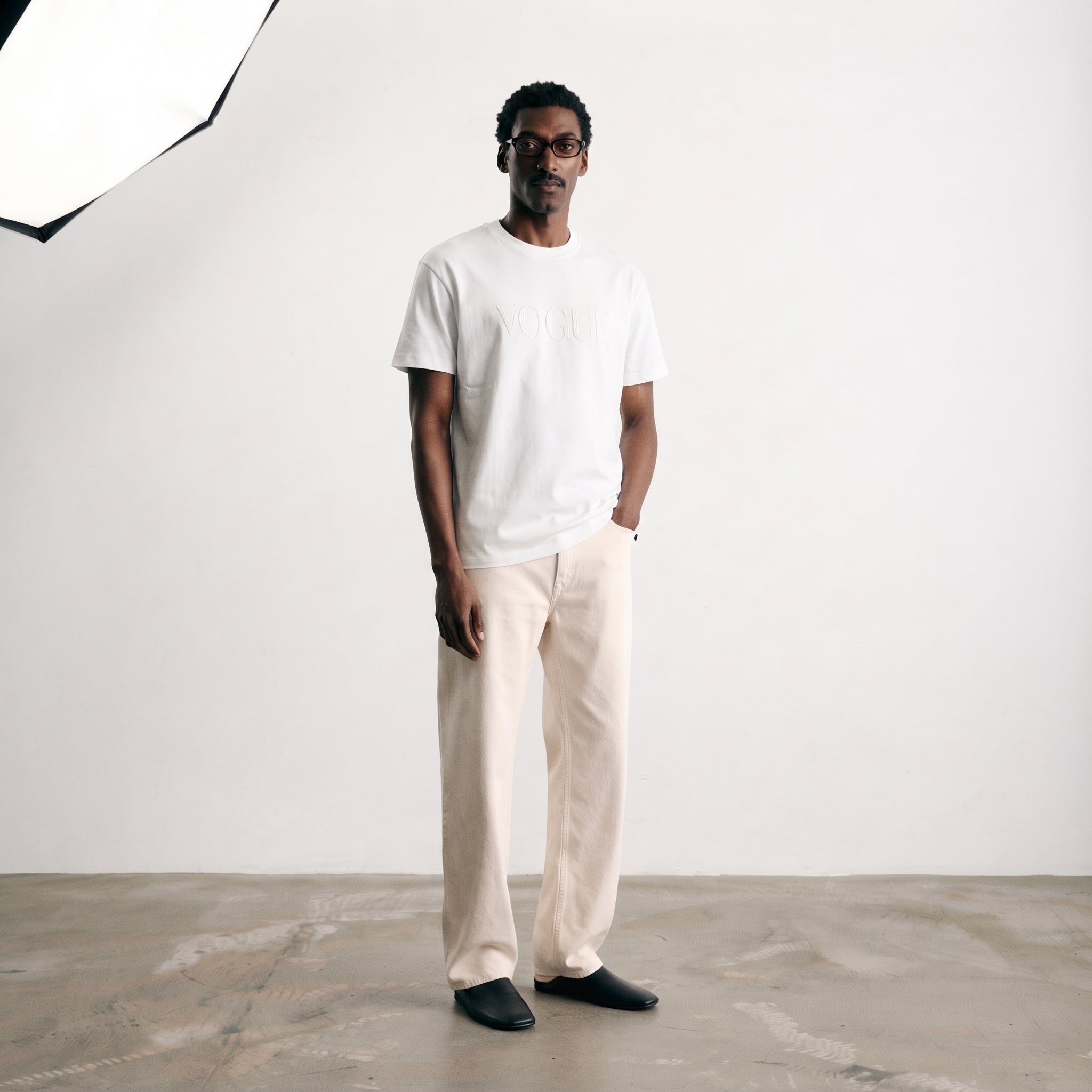 Vogue | Embroidered Logo Classic T-Shirt