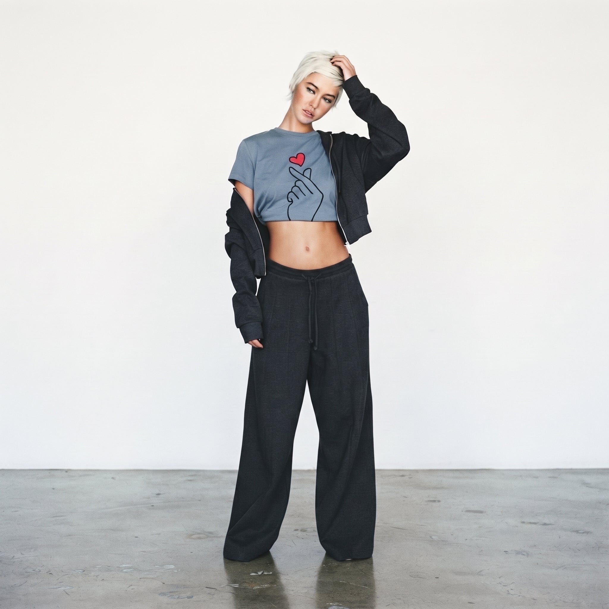 J&R | Finger Heart Graphic Cropped T-Shirt - Slate Blue