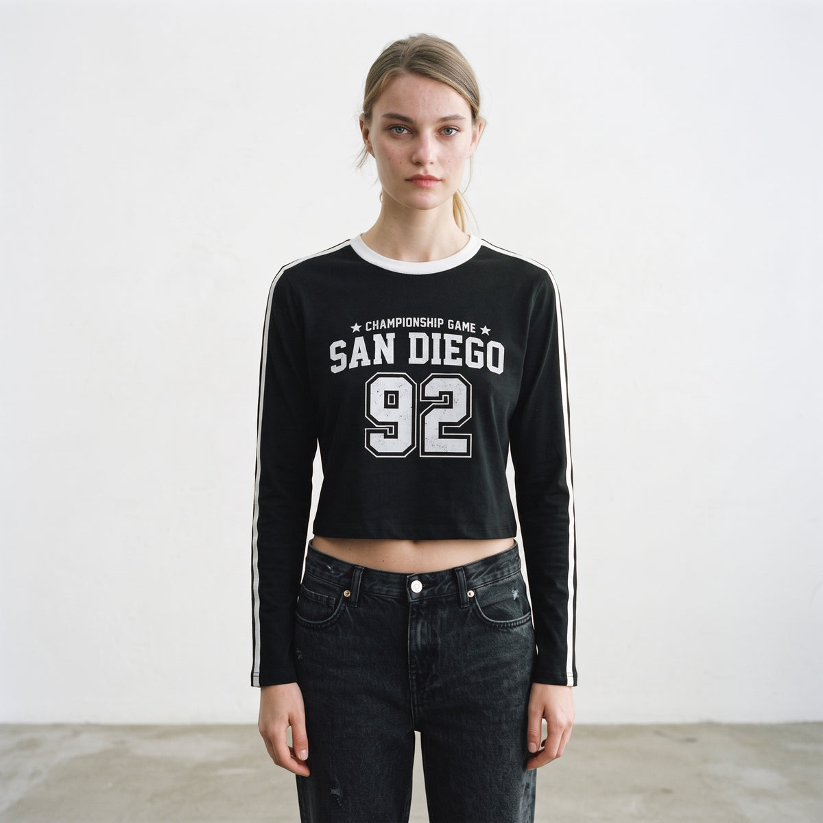 FB Sister | Women's Varsity 'San Diego 92' Long Sleeve Crop Top - Black