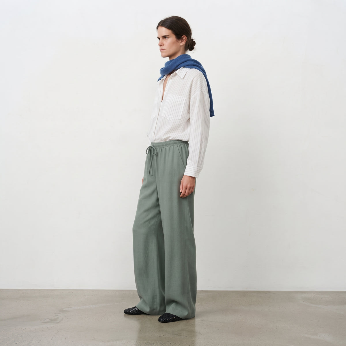 Gloria Jean | Women's Fluid Drawstring Palazzo Trousers - Sage Green/Grey