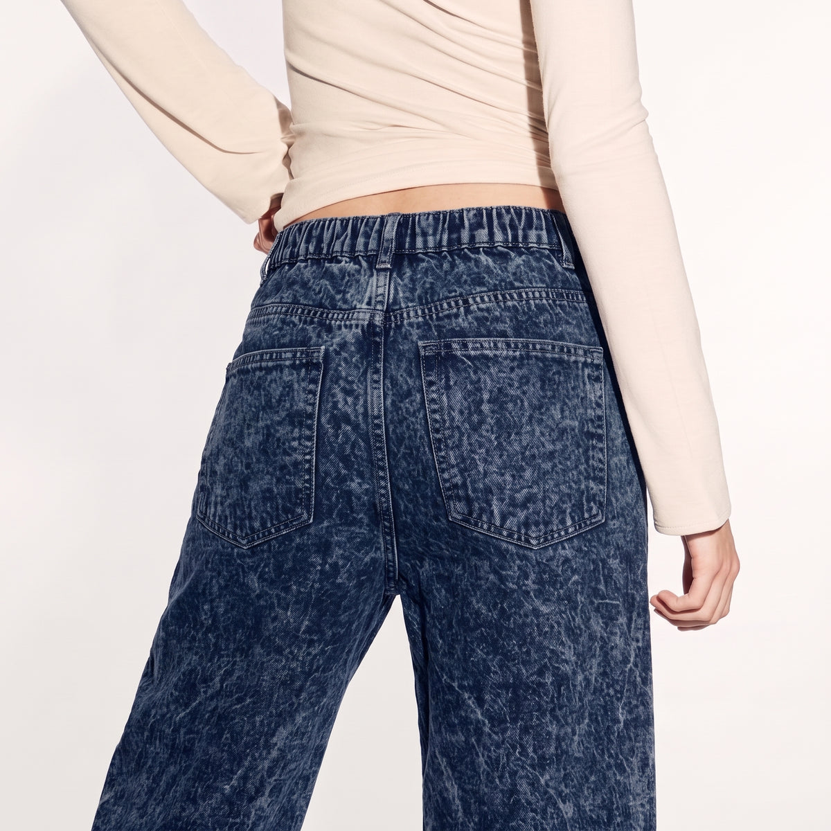 LVD Women's Multi-Pocket Letter Patch Baggy Skate Jeans