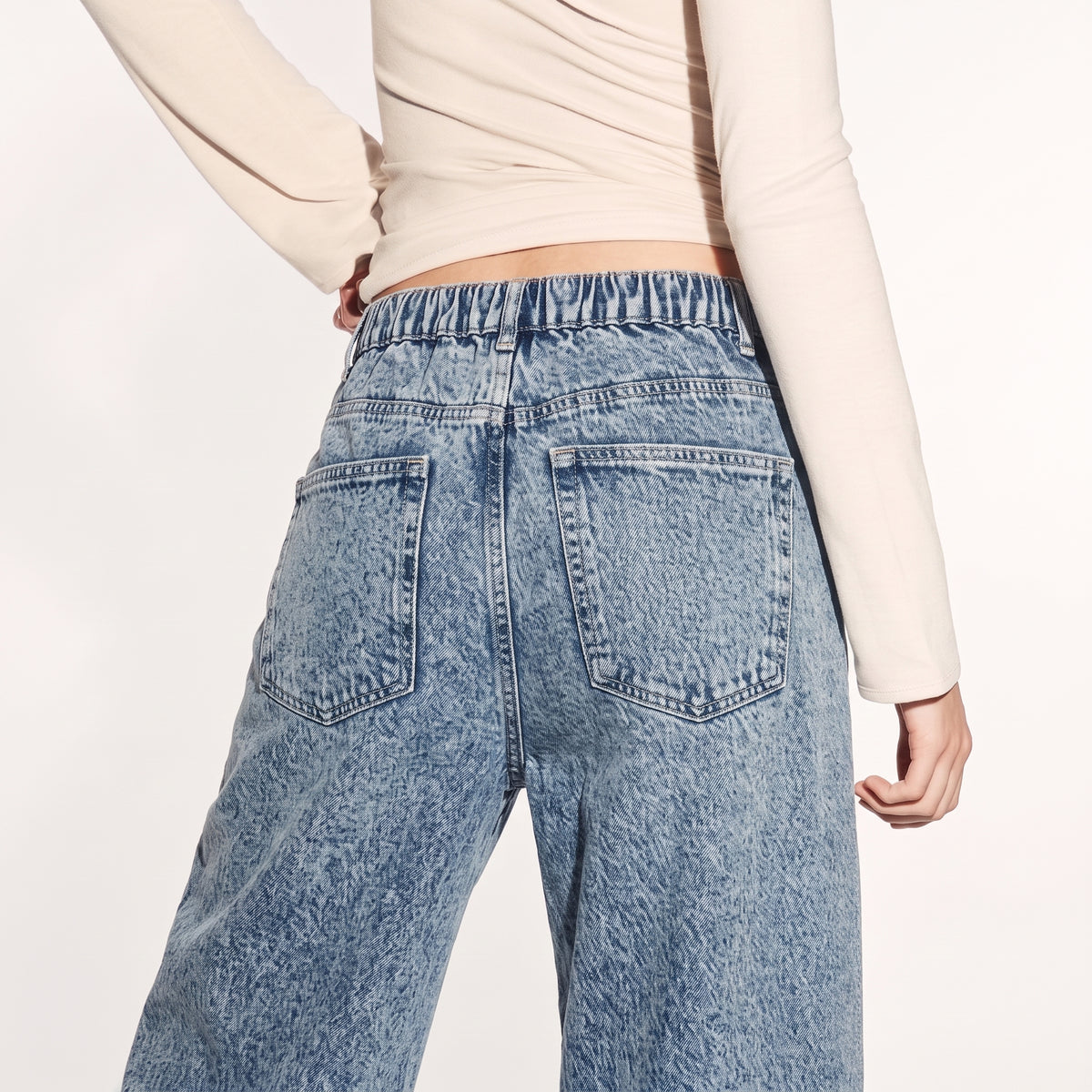 LVD Women's Multi-Pocket Letter Patch Baggy Skate Jeans