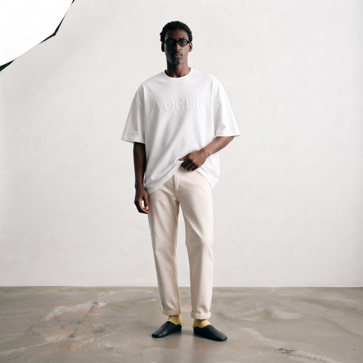 Vogue | Embroidered Logo Classic T-Shirt