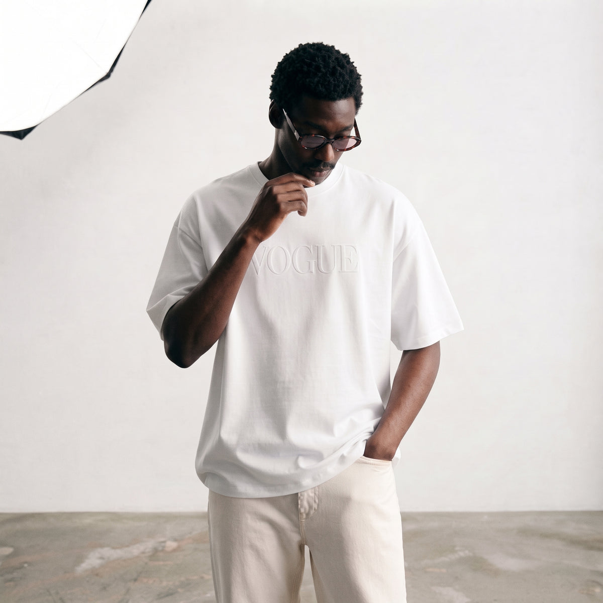 Vogue | Embroidered Logo Classic T-Shirt