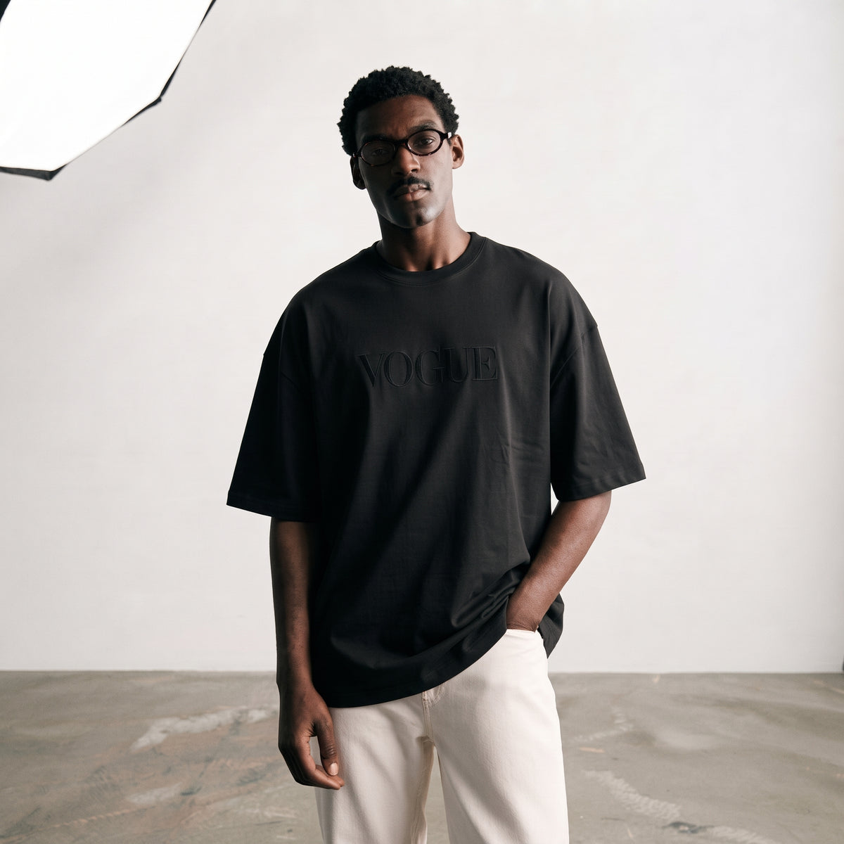 Vogue | Embroidered Logo Classic T-Shirt
