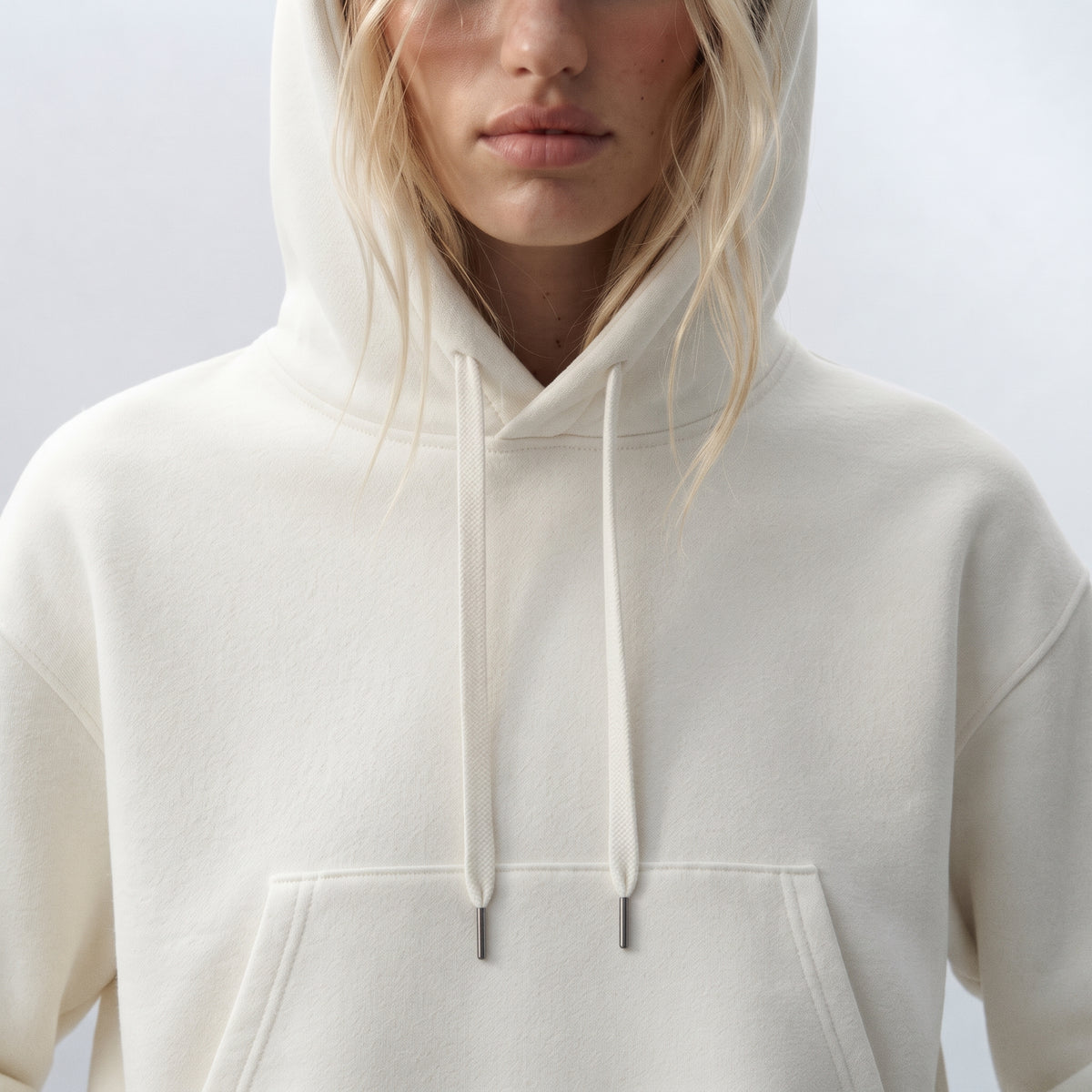 Loud Universe | Women's Classic Heavyweight Pullover Hoodie
